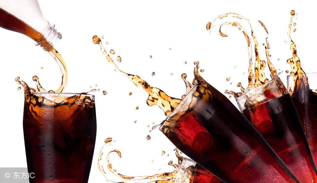 晃头颈椎有咔咔响声的危害,颈椎咔咔响是什么型颈椎病