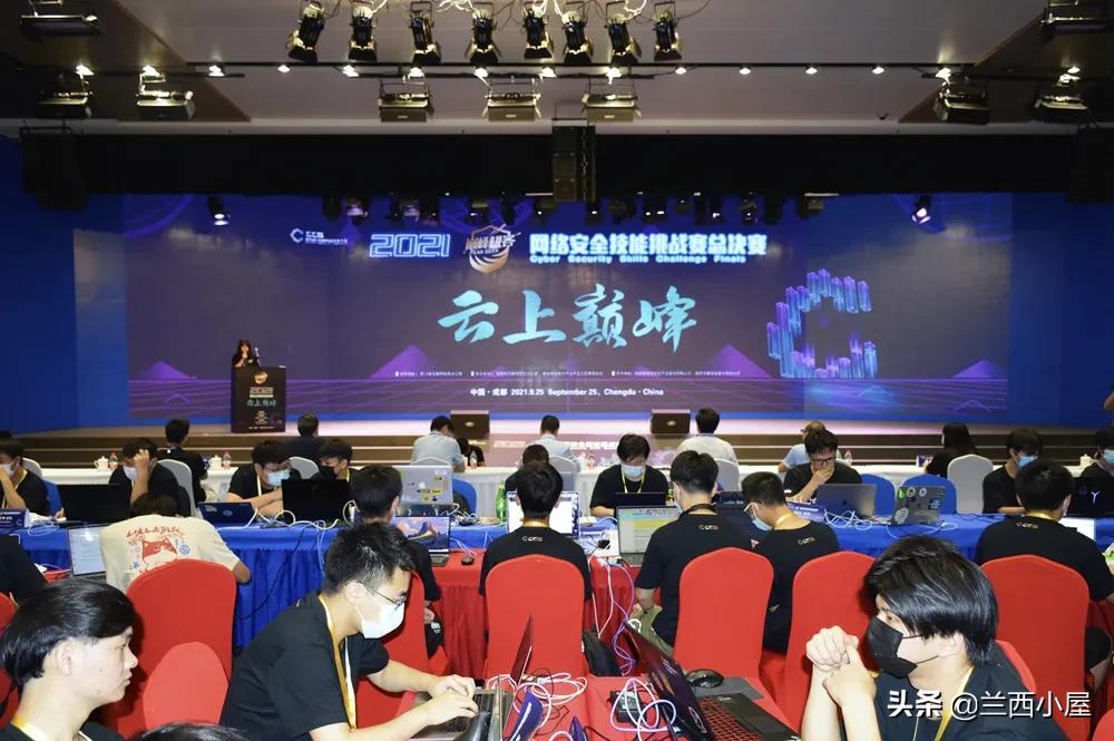 小学孩子沉迷电脑到底应该如何做,小学孩子沉迷电脑怎么纠正