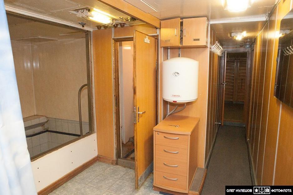 漫谈潜艇指挥塔,潜艇为什么要有指挥塔