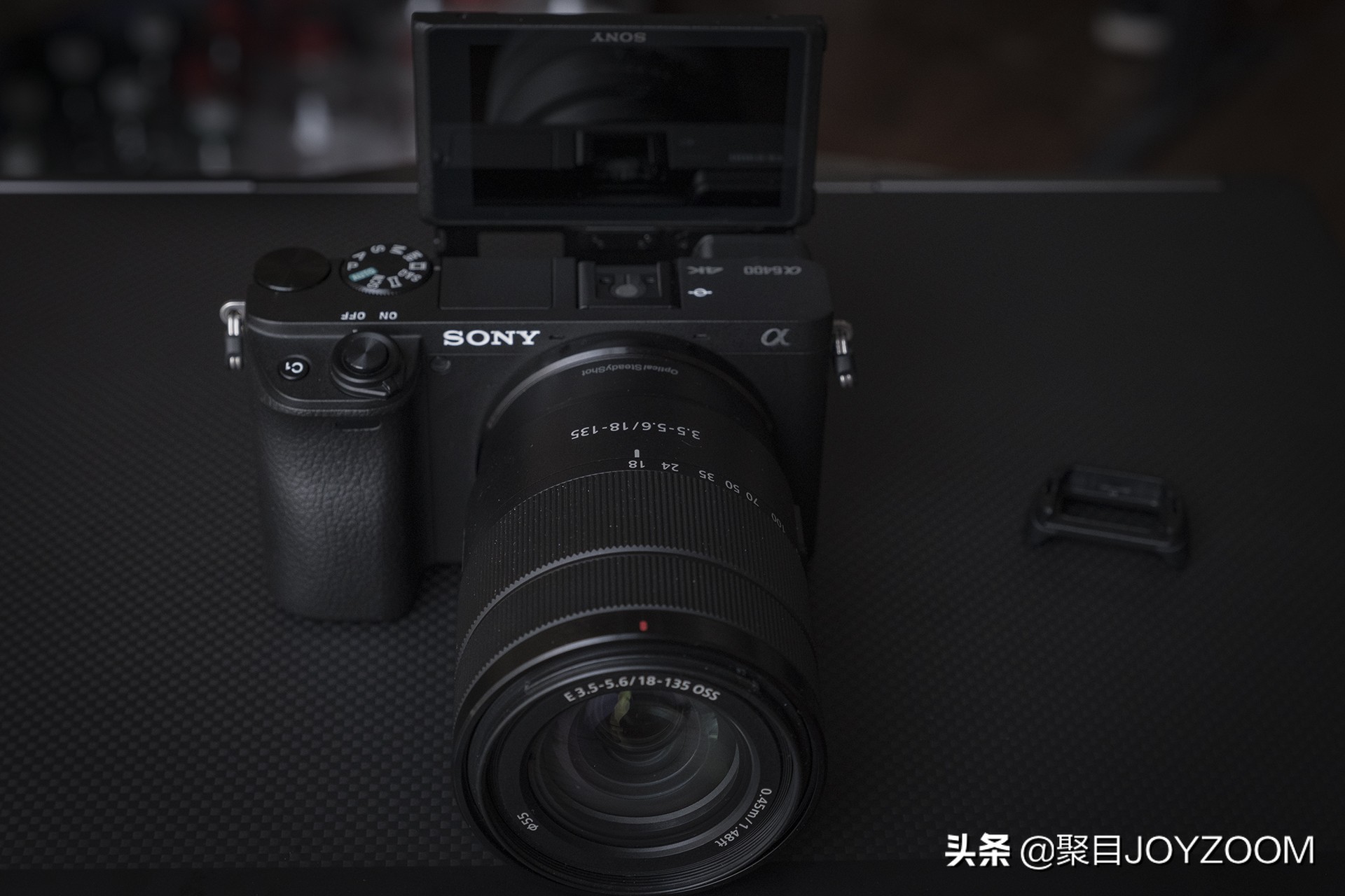 聚目体验丨索尼的VLOG拍摄神器？α6400使用体验