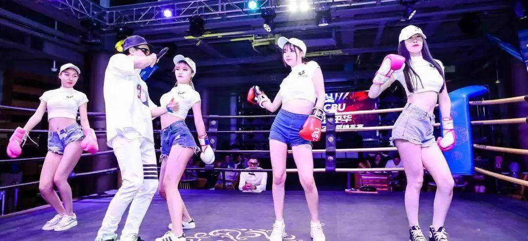 邹市明拳击之路,拳王邹市明综艺节目事件