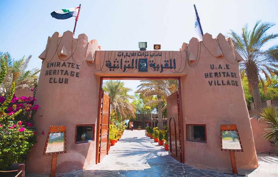 阿拉伯联合酋长国最大的酋长国,阿拉伯联合酋长国包括几个酋长国