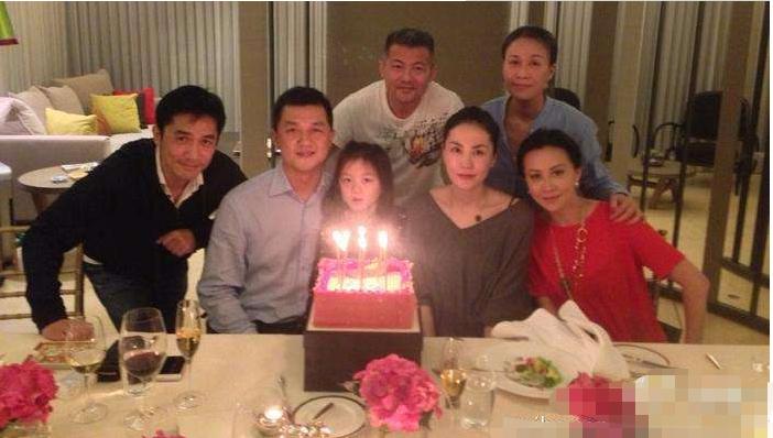 李嫣贵族学校为什么那么贵,李嫣的贵族学校