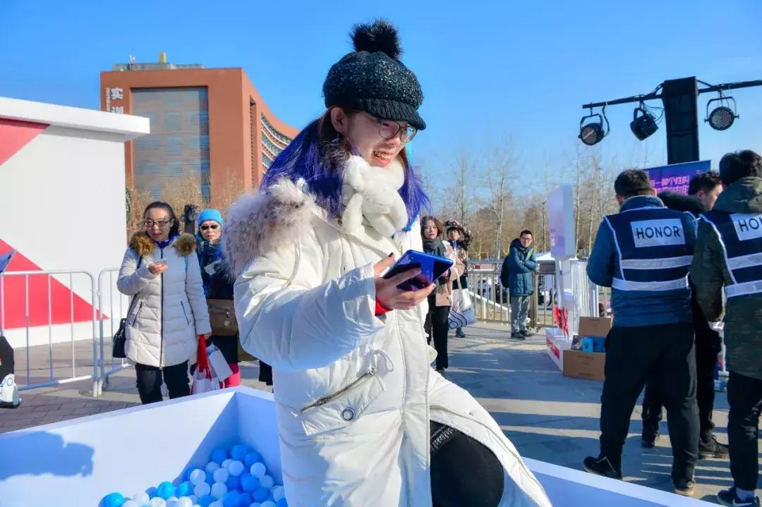 2018花粉年会亮点,各地花粉齐聚华为发布会