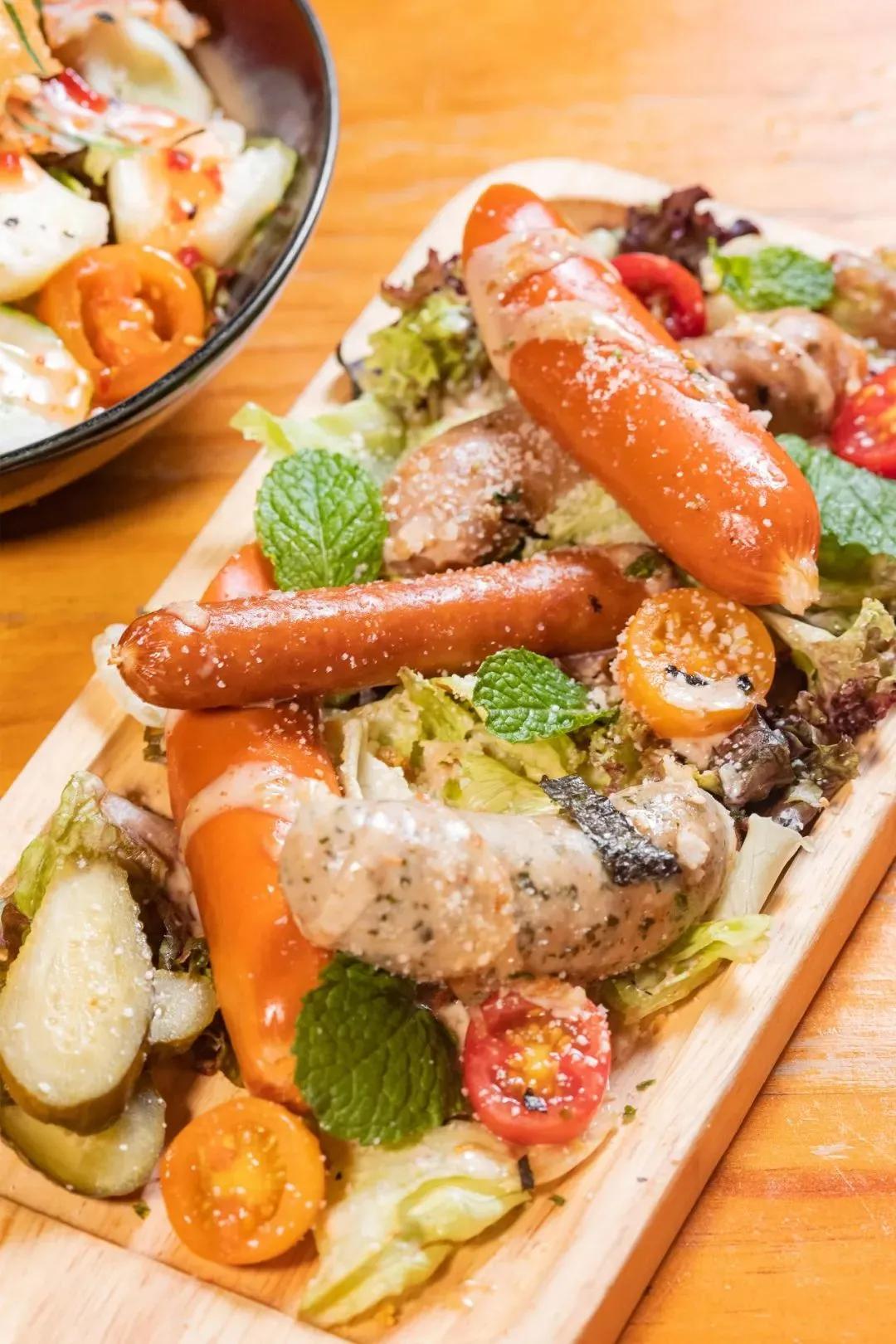 浪漫气氛环绕打卡精致西餐厅,广州最值得打卡的西餐厅