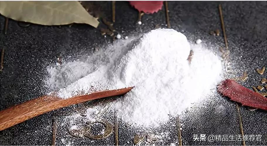 牙黄口臭一招搞定,美白牙齿最有效的方法洗牙