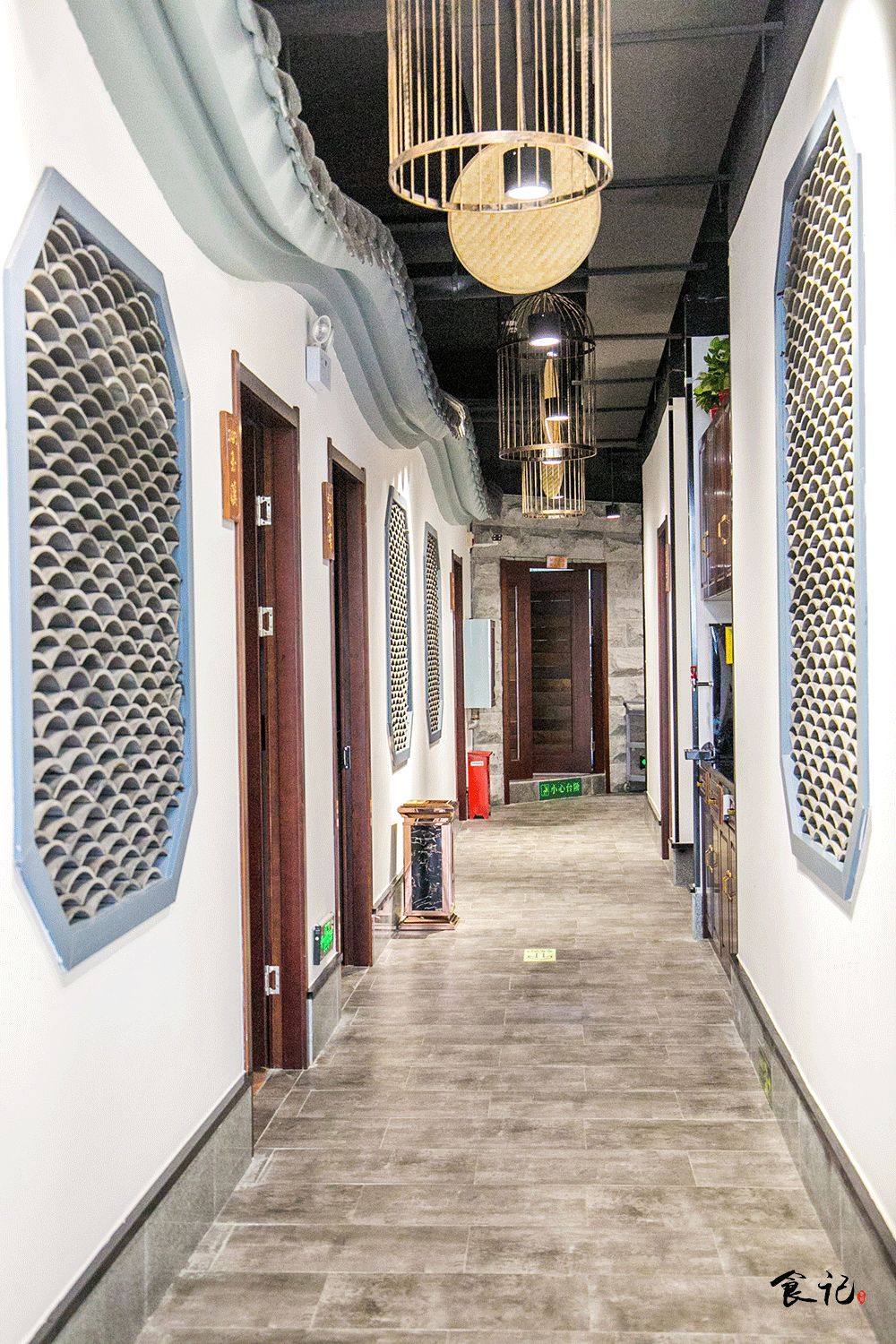 1块钱撸四盘！薄如蝉翼的蝴蝶鱼片，让你一口鲜掉眉毛！