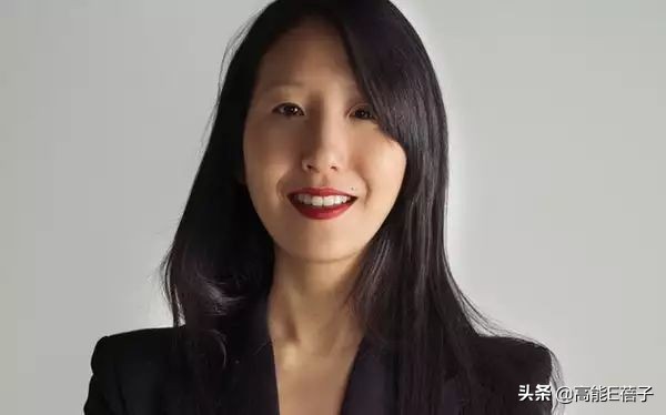 璞棬鍐嶈捣椋庝簯,棣欐腐璞棬涓変唬鍚嶅獩