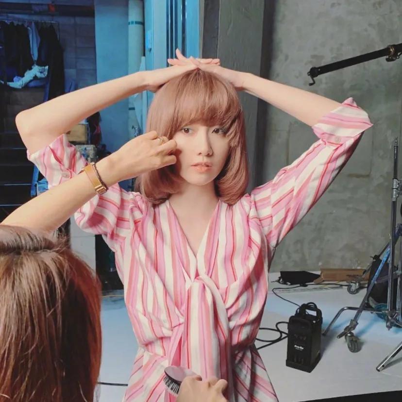 林允儿假发视频完整版,林允儿发型图片最新短发