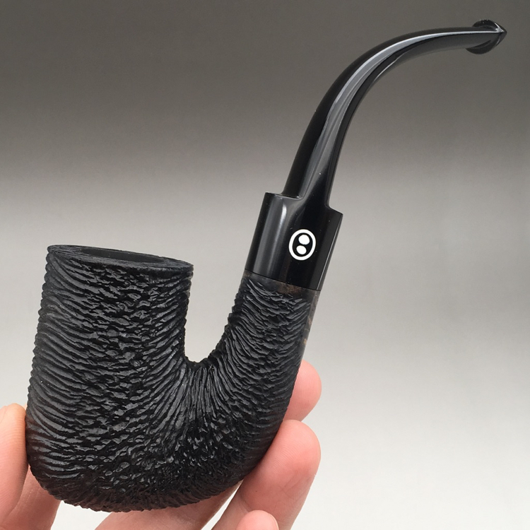 调味草适合什么材质的烟斗 (什么样式的烟斗抽什么样的草)