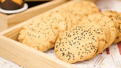 1折！长平路①烘焙店开业前夕竟决定：请全汕头人免费吃蛋挞