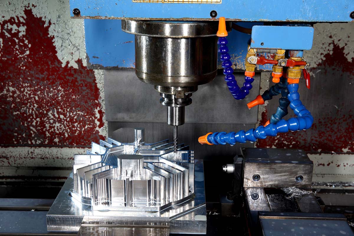 五金工具生产工艺流程,五金件的生产流程