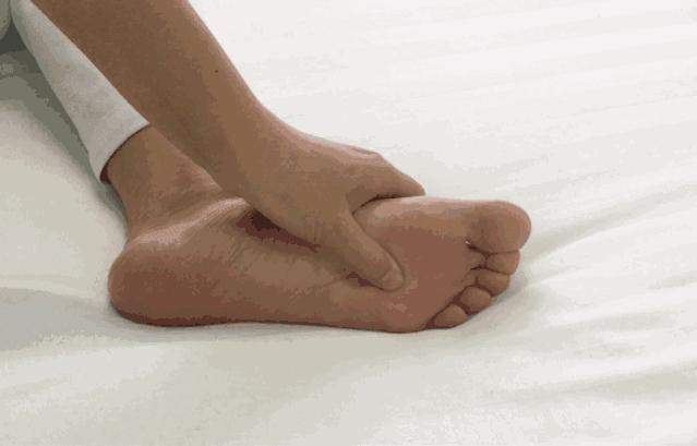 花椒红花老姜艾草艾叶泡脚能瘦吗,泡脚减肥法越泡越瘦学生党