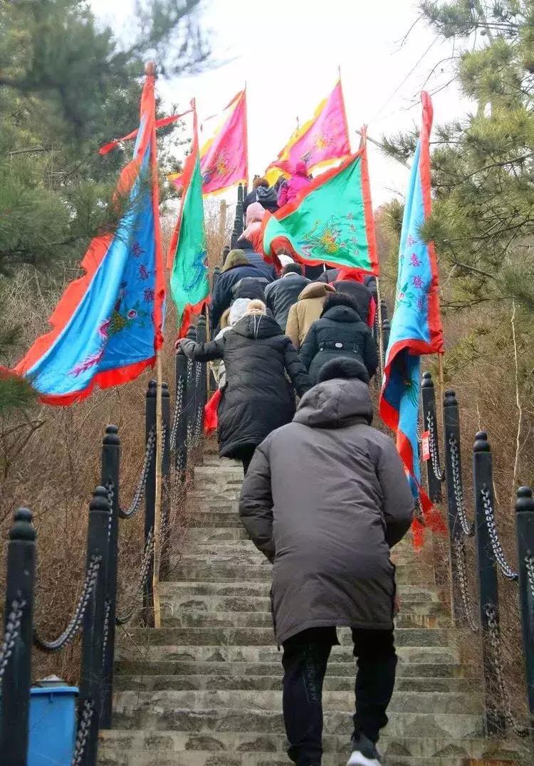 曲沃桥山介绍,曲沃桥山