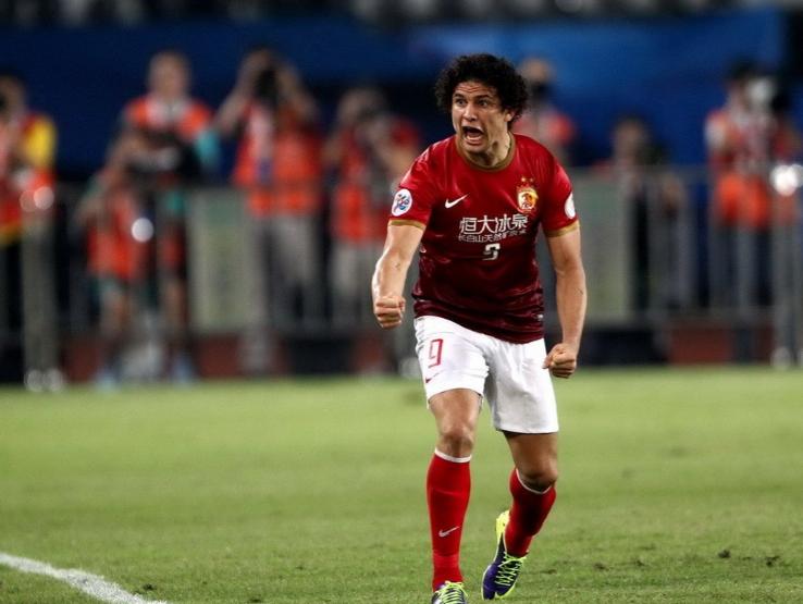 还记得2015-2017年的这支球队吗,2013年亚冠恒大4:0柏太阳神