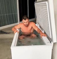 锤哥雷神身材,雷神锤哥露腹肌片段