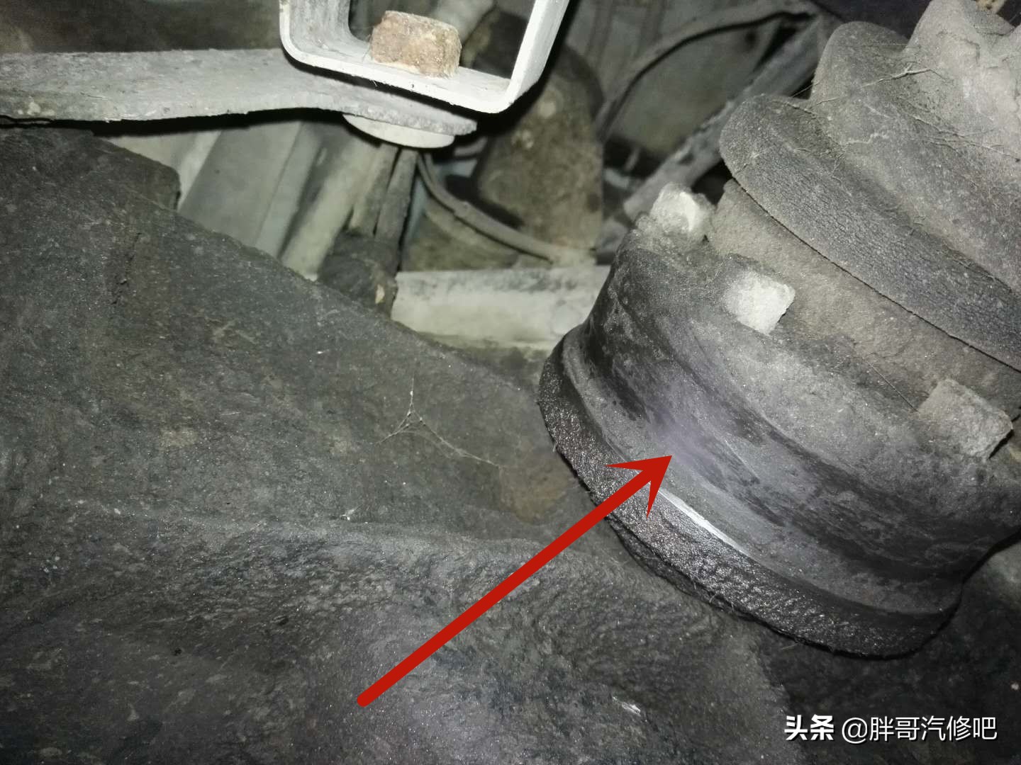 客户刚入手的千元公户车，胖哥全面检查，发现问题还真不少