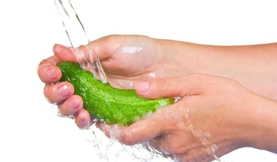 秦岚因“子宫使用权”被骂上热搜？女性学会保养子宫才是至关重要