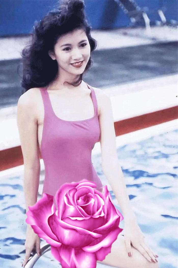 何穗身穿复古泳装大秀骨感身材,何穗人鱼裙图片