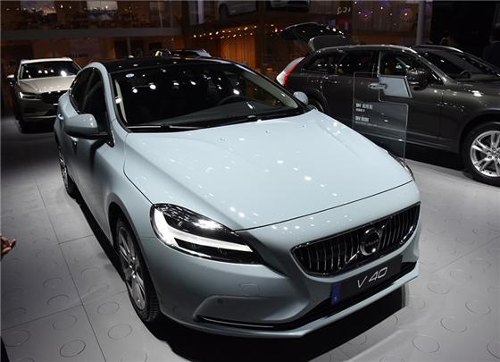 最便宜的沃尔沃两厢车新款,沃尔沃两厢车最新款