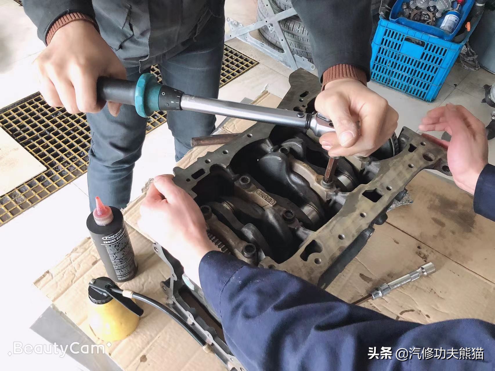 当年奥迪q5落地多少钱,当年奥迪q52018款典藏版价格