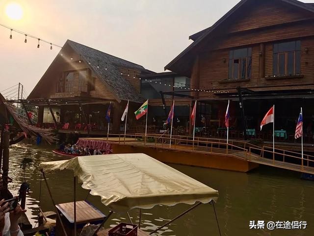 想去泰国玩该怎么办签证，需要准备什么？别急看我来说