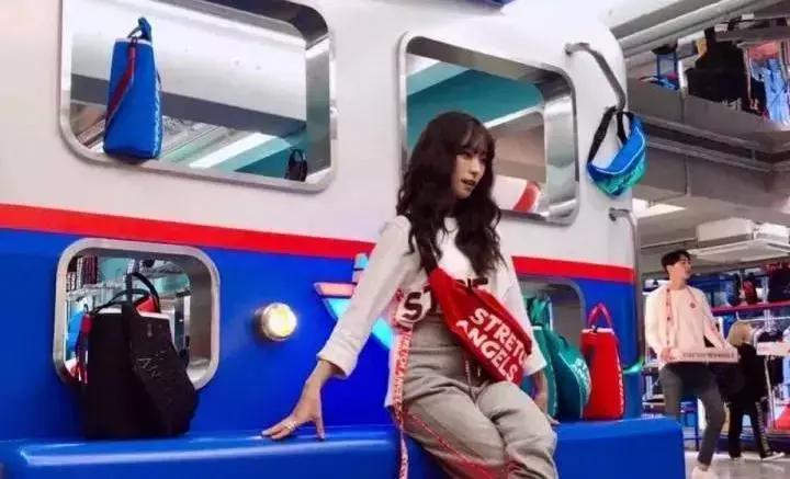 欧韩爆款包包,韩系轻奢小众高级感包包