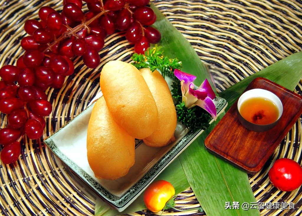 杨修之死一人一口酥的故事,杨修一人一口酥视频