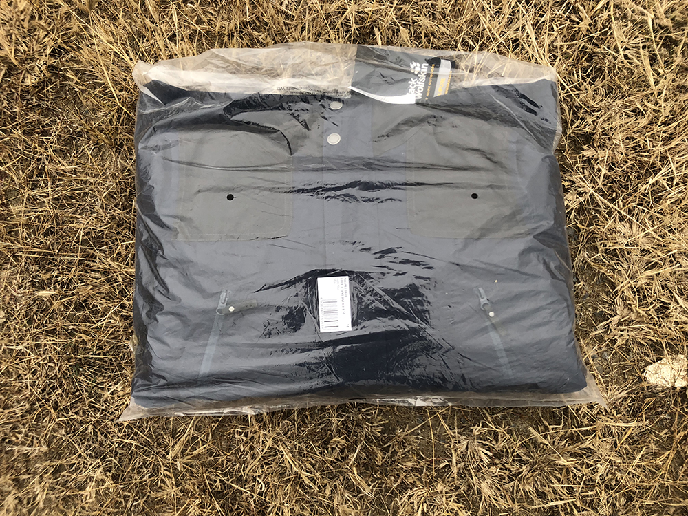 jackwolfskin狼爪冲锋衣黑白,jackwolfskin狼爪男士冲锋衣