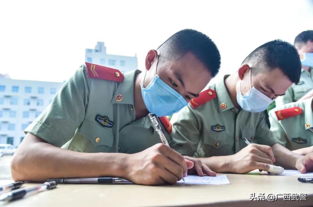 部队医者过长假，干起这事忒积极！