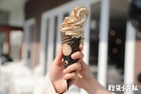 喜茶卖瓶装饮料是对的吗,喜茶踩箱喝