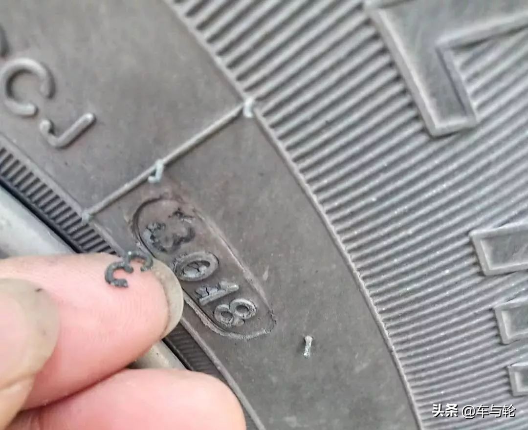 轮胎实体店和网上价格差别大,途虎轮胎网上买还是实体店买