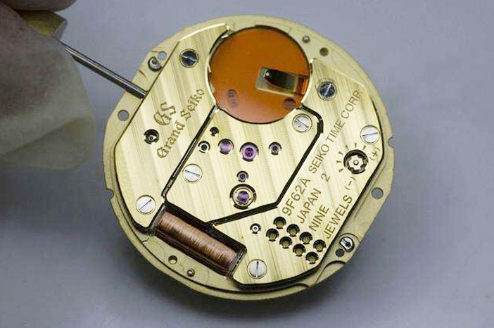 挑选手表买什么品牌的好,石英表颜值