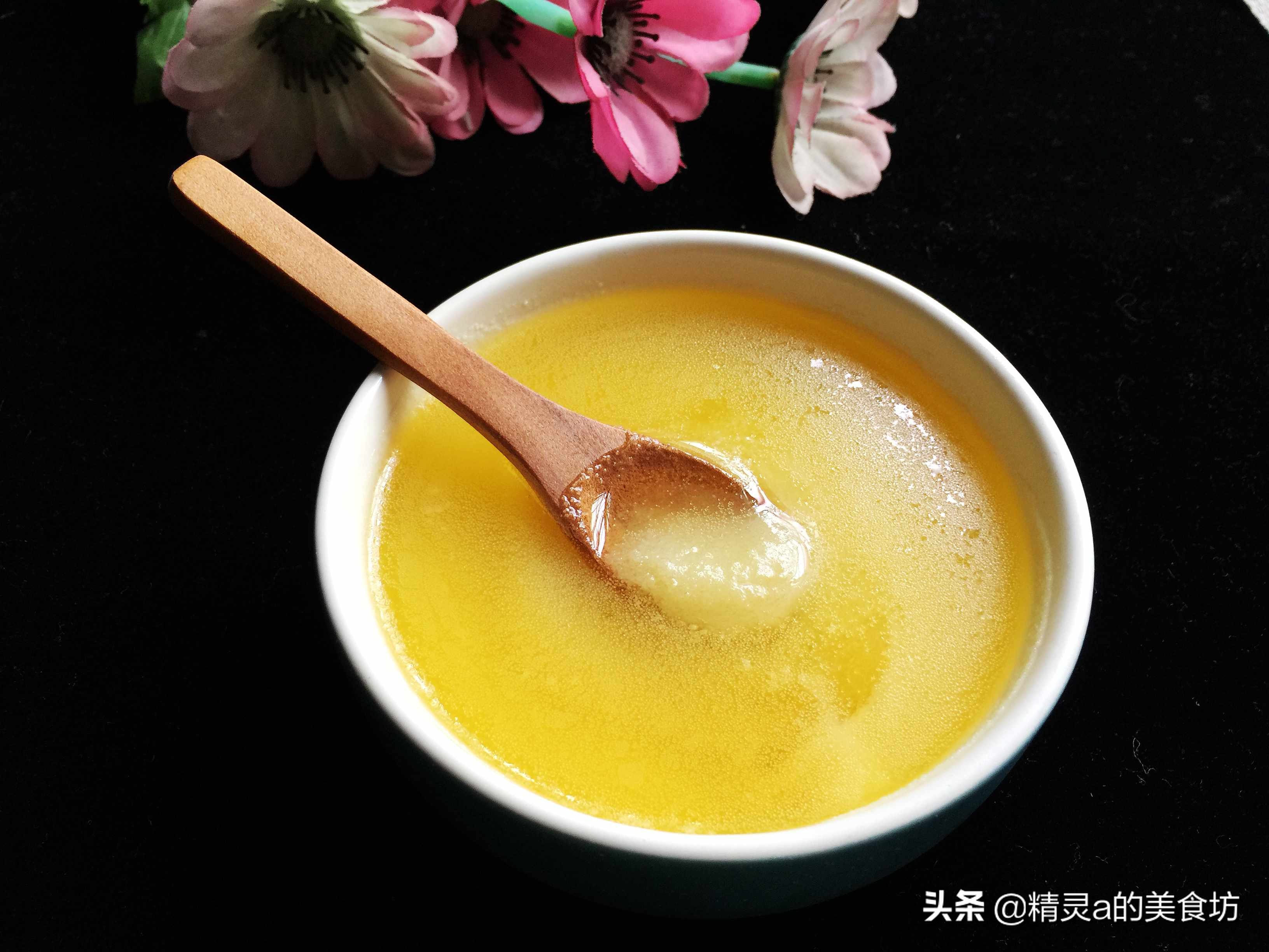 熬鸡油，直接下锅就大错特错啦！学会这一招，颜色澄黄，味道香浓