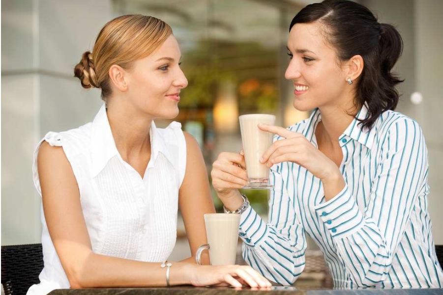 哺乳期再馋也要远离的四类食物,哺乳期哪些食物吃了会奶少