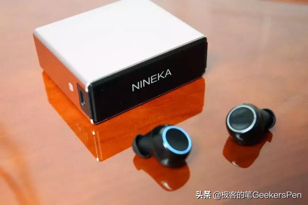 移动电源蓝牙耳机,移动电源无线还是有线好