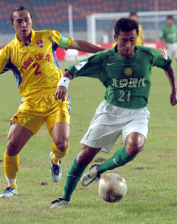 重温赛事-深圳半程冠军，鲁能第二，2004年中超联赛（第11轮）