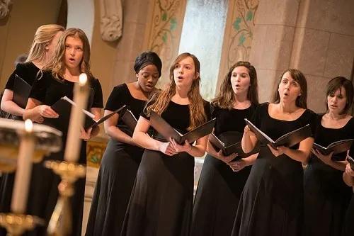 舞台演出最好的麦克风,最好的舞台大合唱比赛