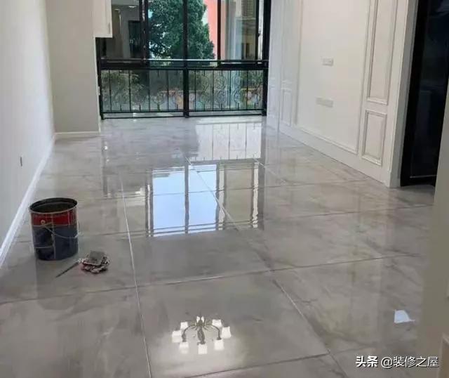 东鹏瓷砖和马克波罗瓷砖，哪个品牌好？一看就懂，收藏备用