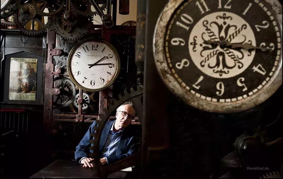 片单|被这7部片连环轰炸，看完我终于丢了智商