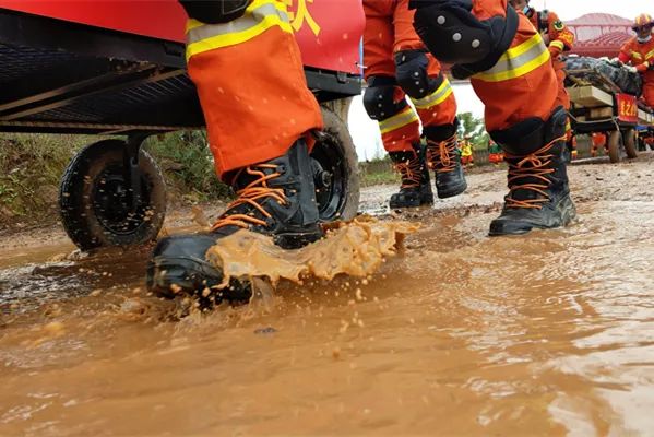 37小时,37小时长途火车
