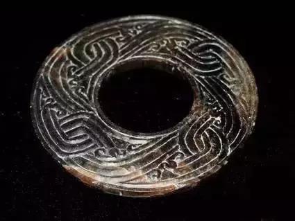 玉得五色沁胜得十万金是什么意思,玉有五色胜过万金