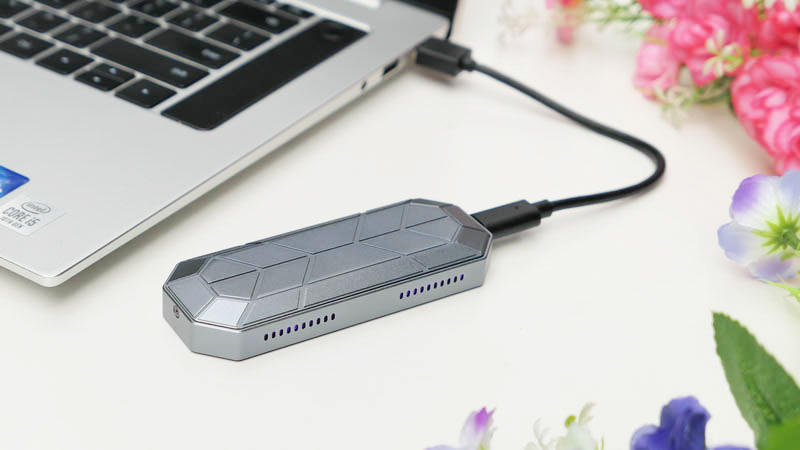 狂野飙速,orico炫彩硬盘盒