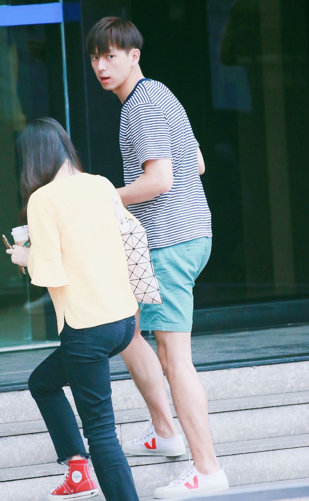 李现穿搭男生,李现穿衣搭配风格男生