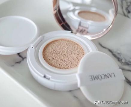 夏季水润不脱妆气垫推荐,夏天气垫清爽服帖推荐图片