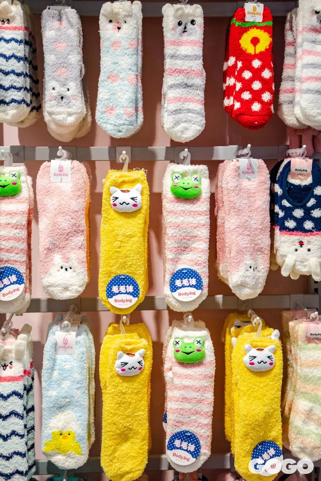 五角场巴黎春天24小时不打烊,巴黎春天五角场打折