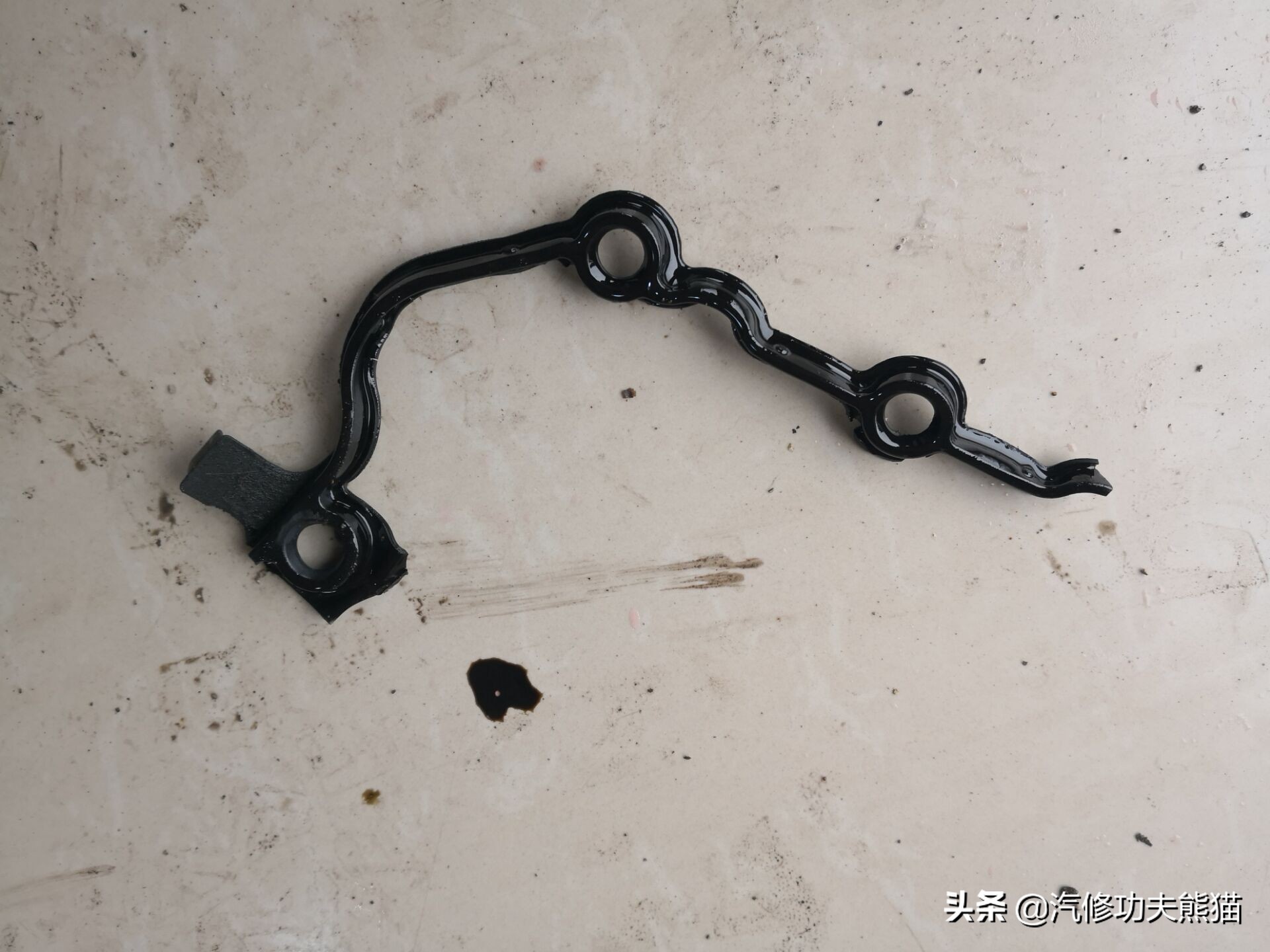 13年奥迪tts多少公里烧机油,奥迪tts急加速故障灯