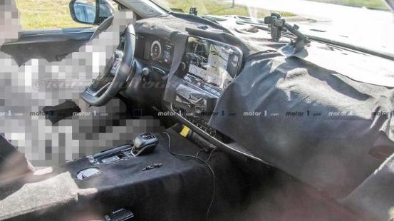 静态体验新款奇骏外观更加科技,全新日产奇骏外观和内饰