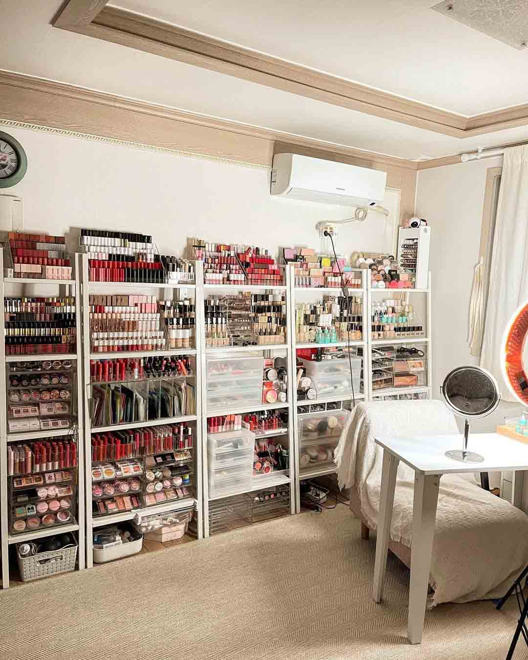 小姐姐沉浸式收纳化妆品,韩国小姐姐化妆品