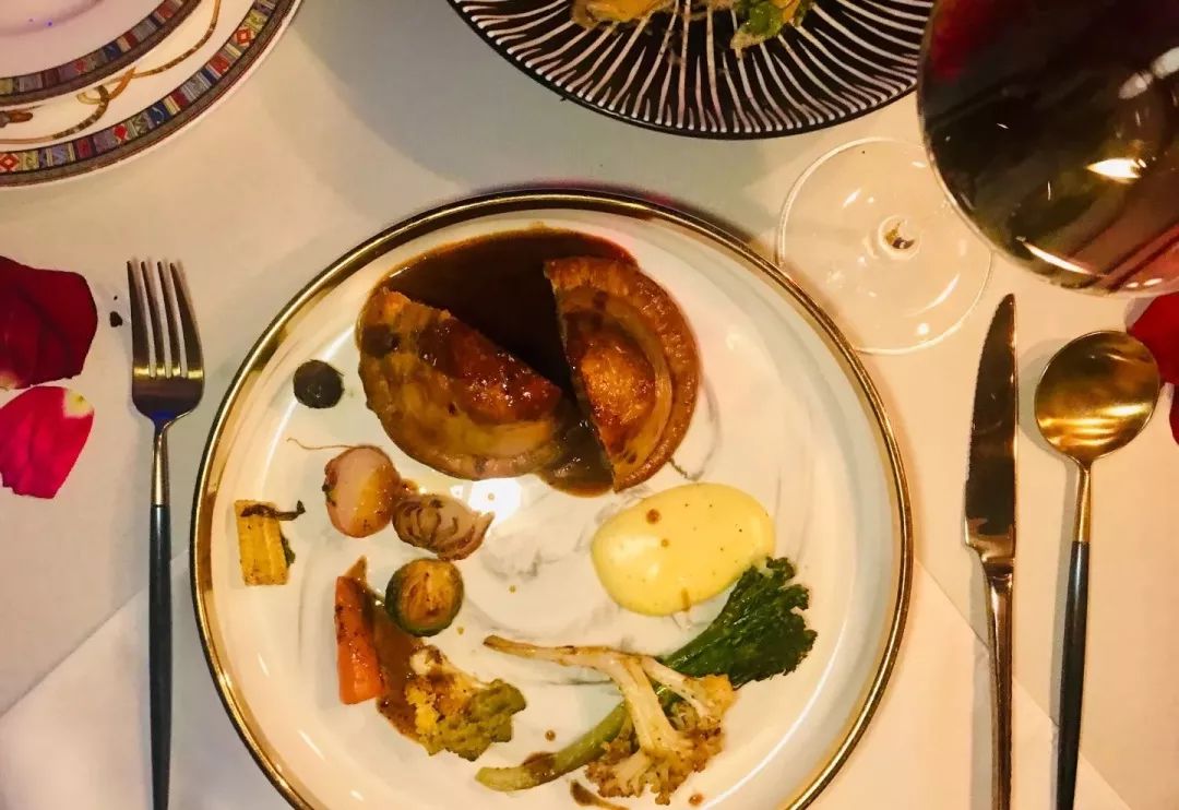 加急！情人节保命手册，该吃点啥你心里还没数？